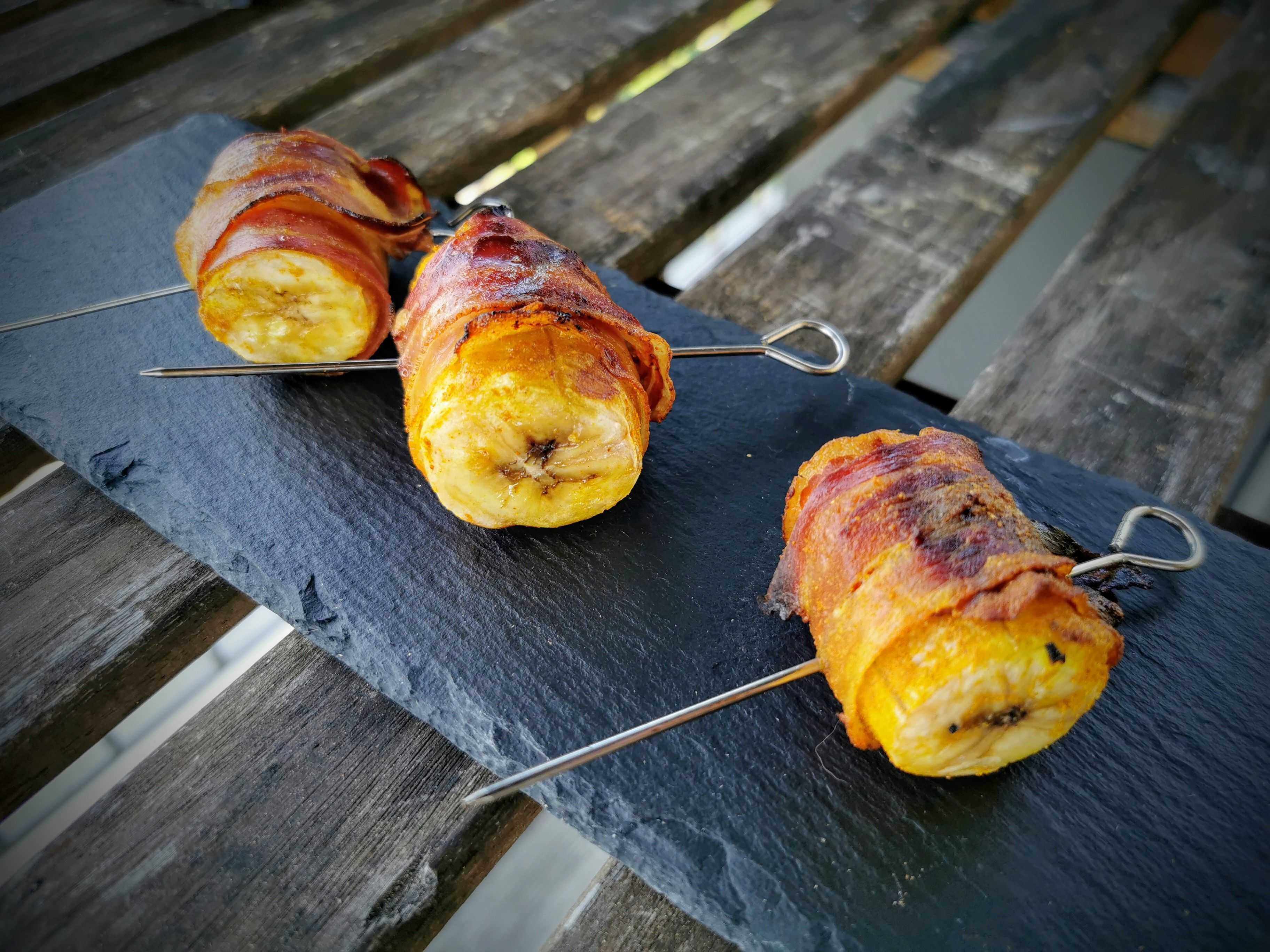 Einfach und lecker: Speckbananen vom Grill