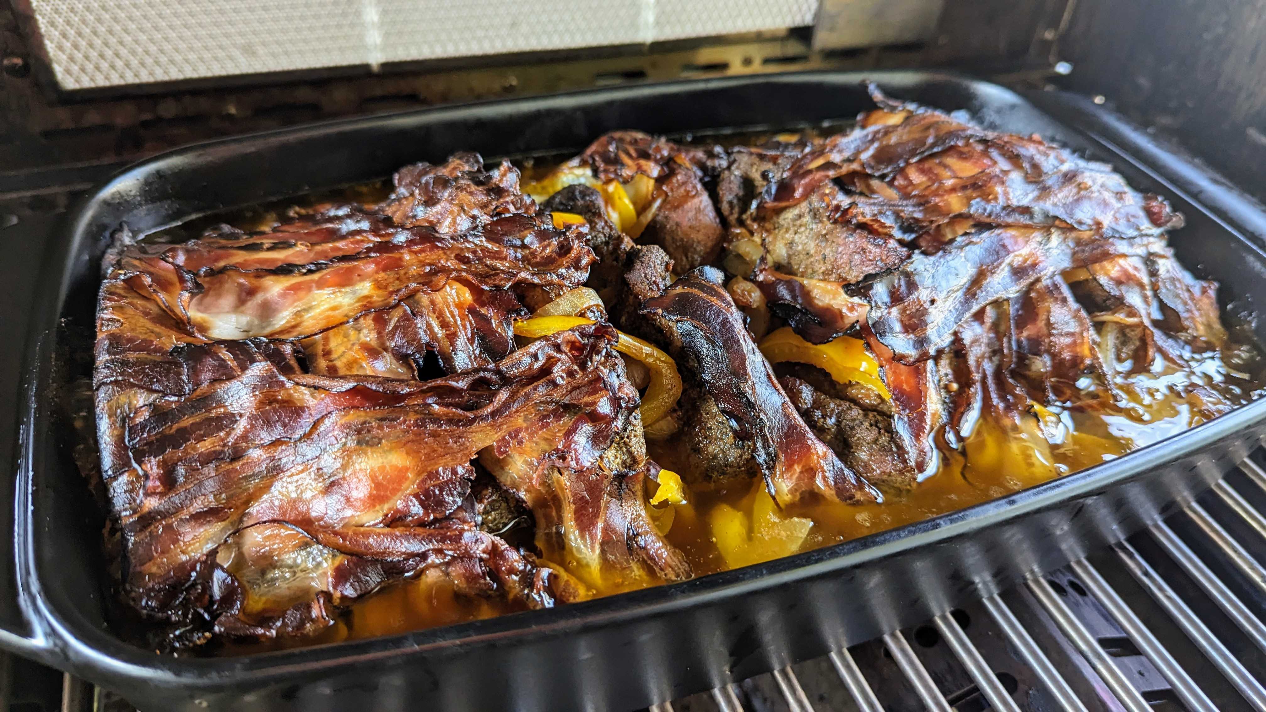 Schichtfleisch aus dem Dutch Oven: Ein Klassiker neu entdeckt