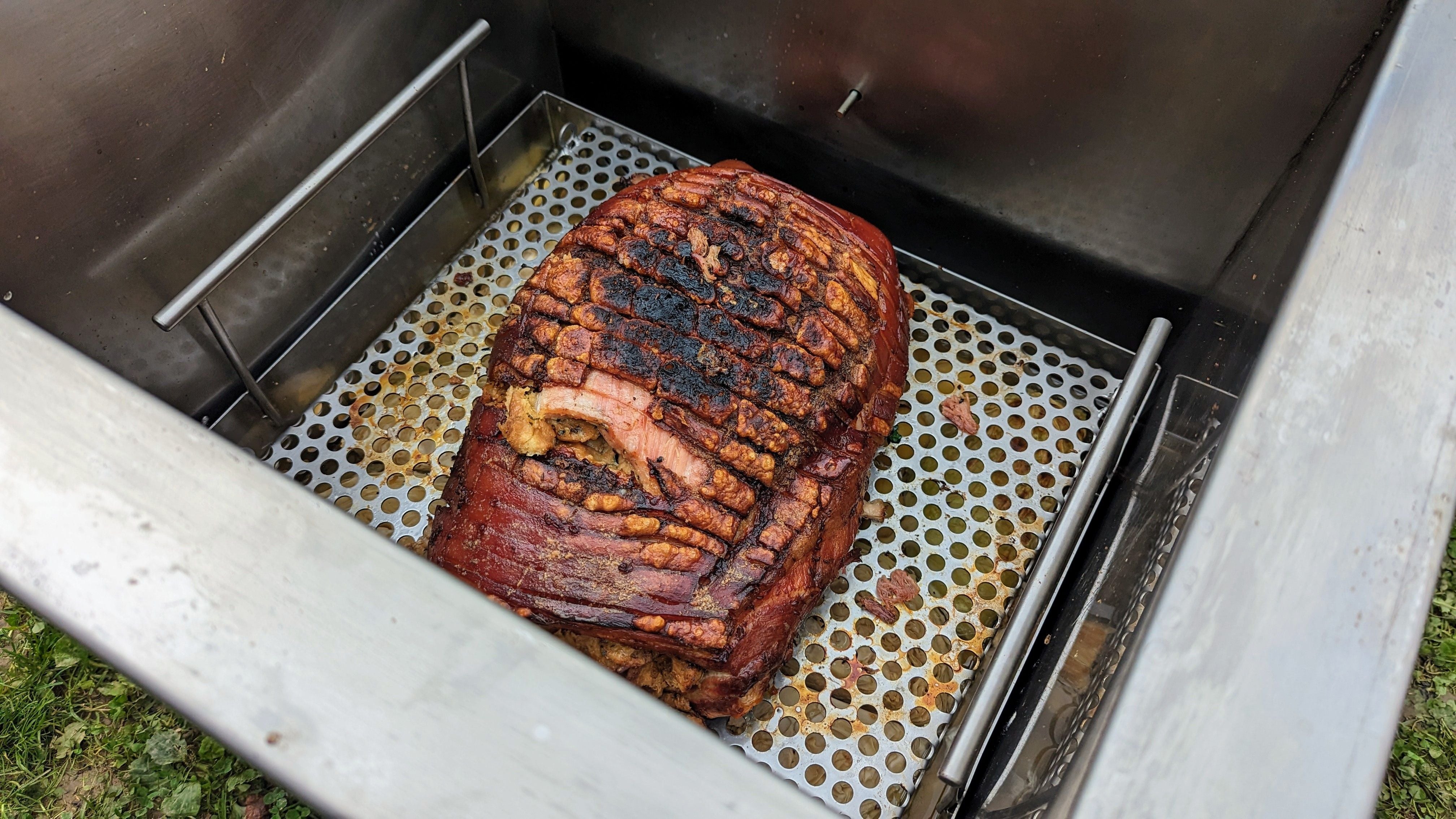 Kistenfleisch Ripperl nach steirischer Art: Ein rustikales Grillvergnügen