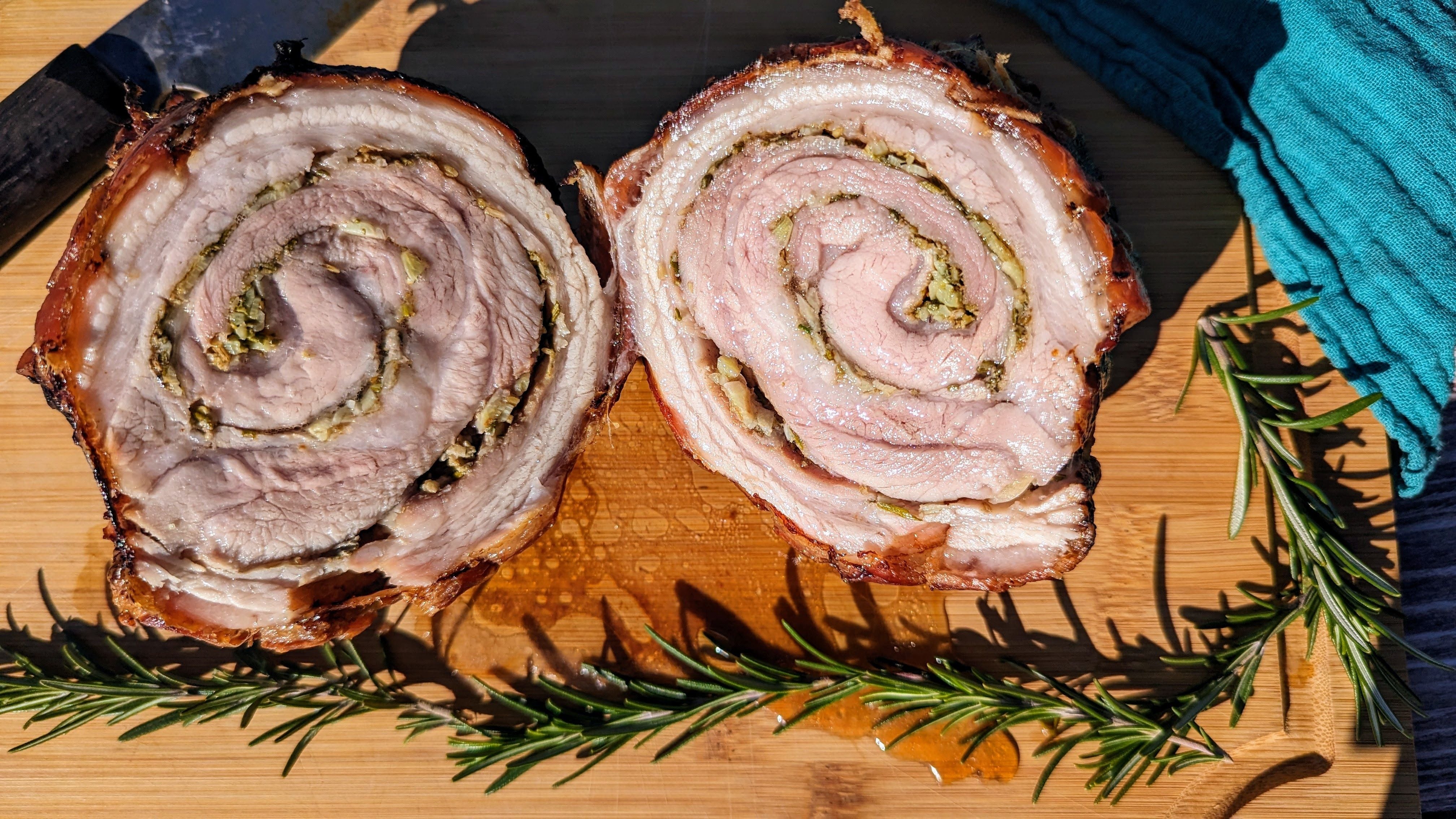 Porchetta vom Grill: Ein italienischer Genuss für deine Grillparty
