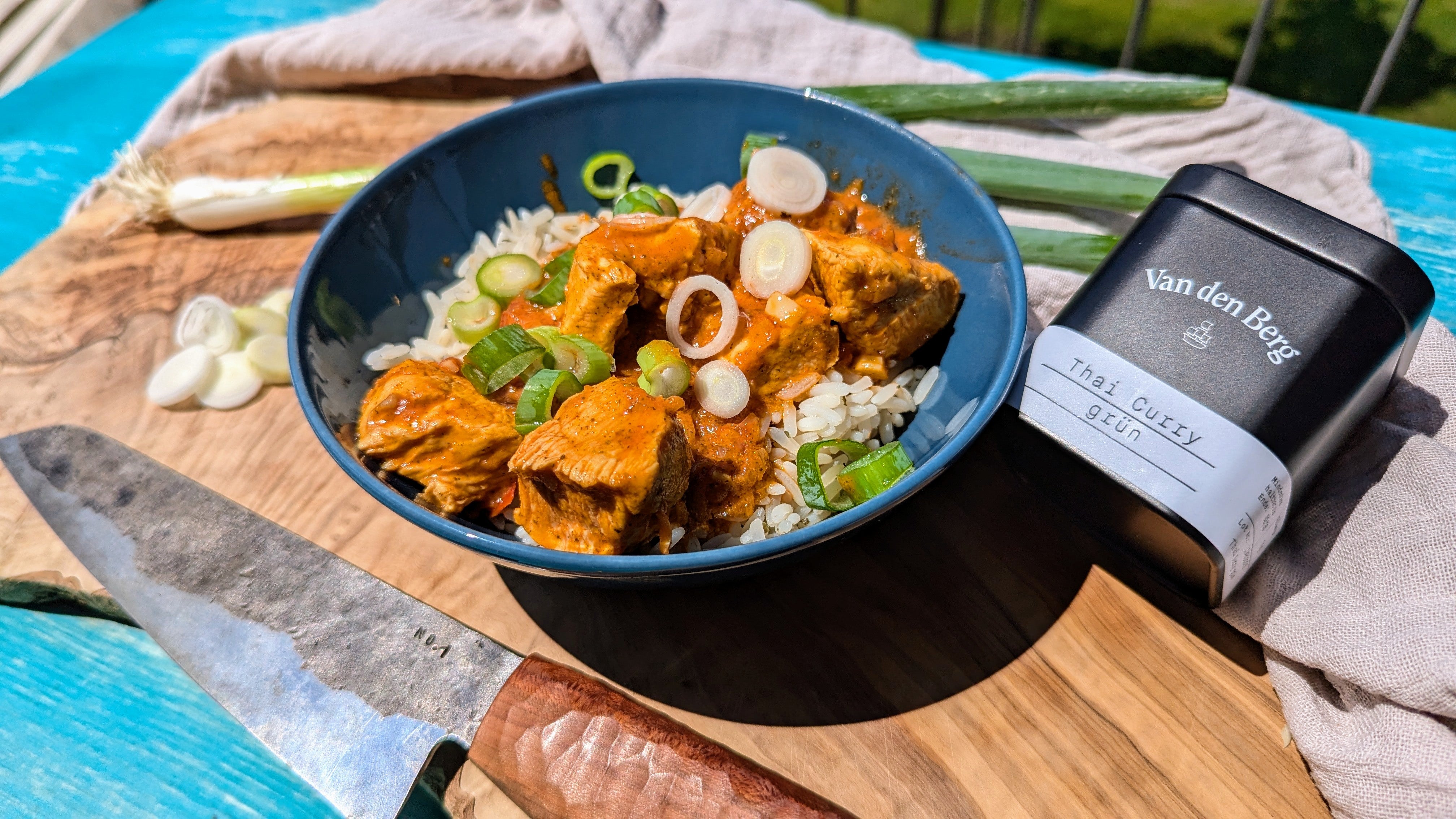 Verführerisches Hendlcurry vom Grill: Ein Sommerhighlight
