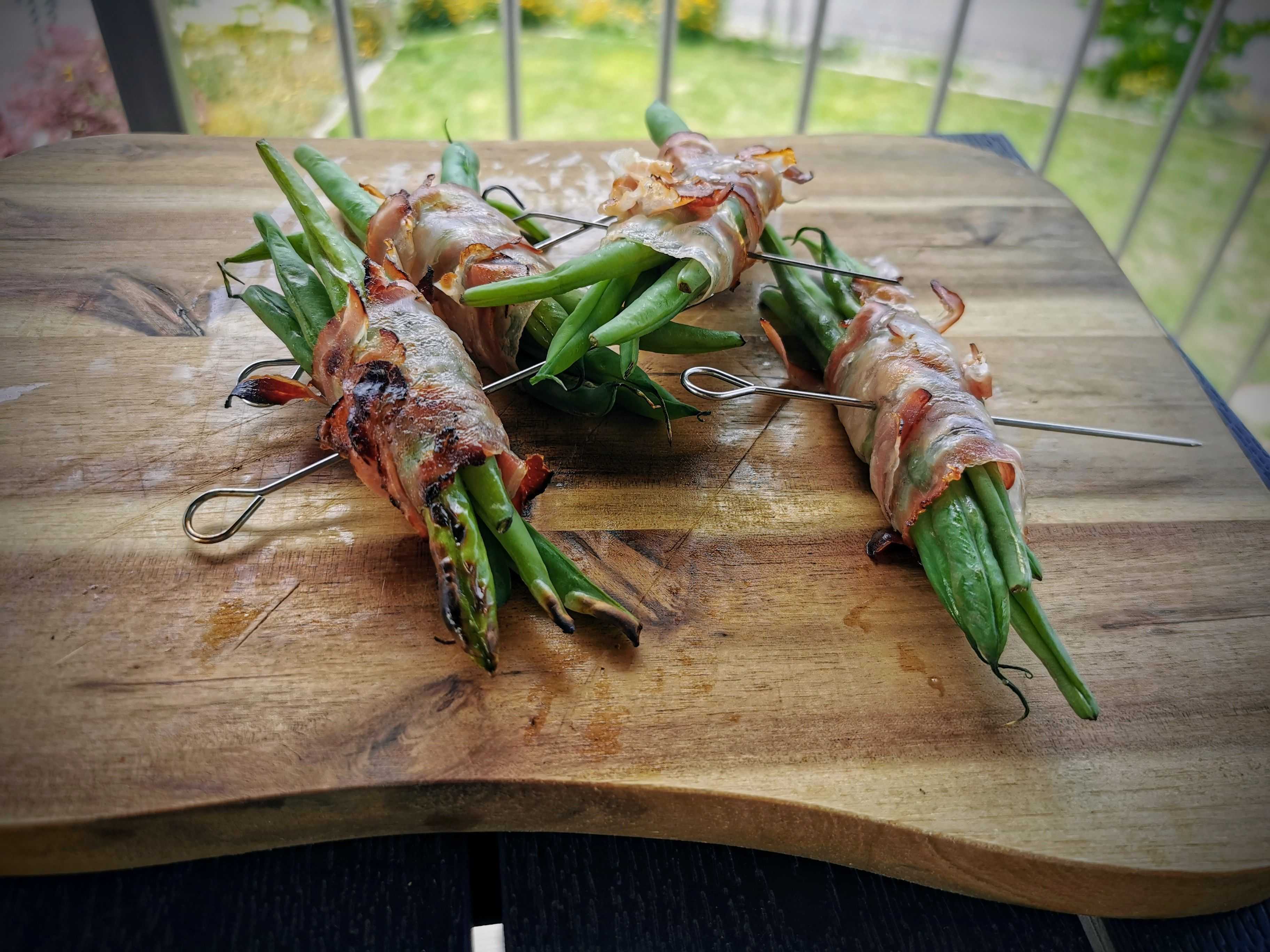 Speckbohnen vom Grill: Die perfekte Beilage für dein BBQ