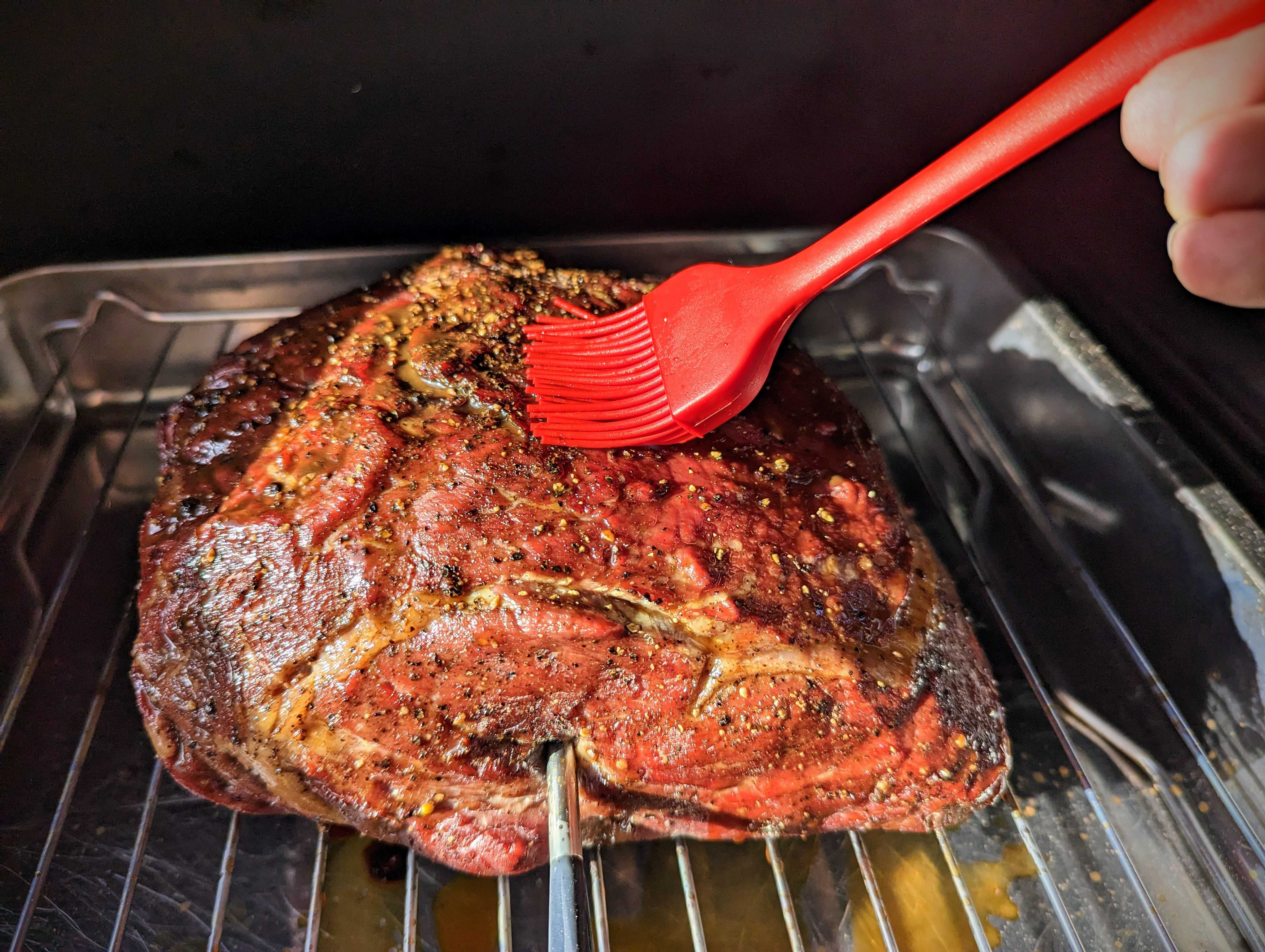 Rostbraten aus dem Smoker: Ein BBQ-Klassiker für dein Sommergrillen