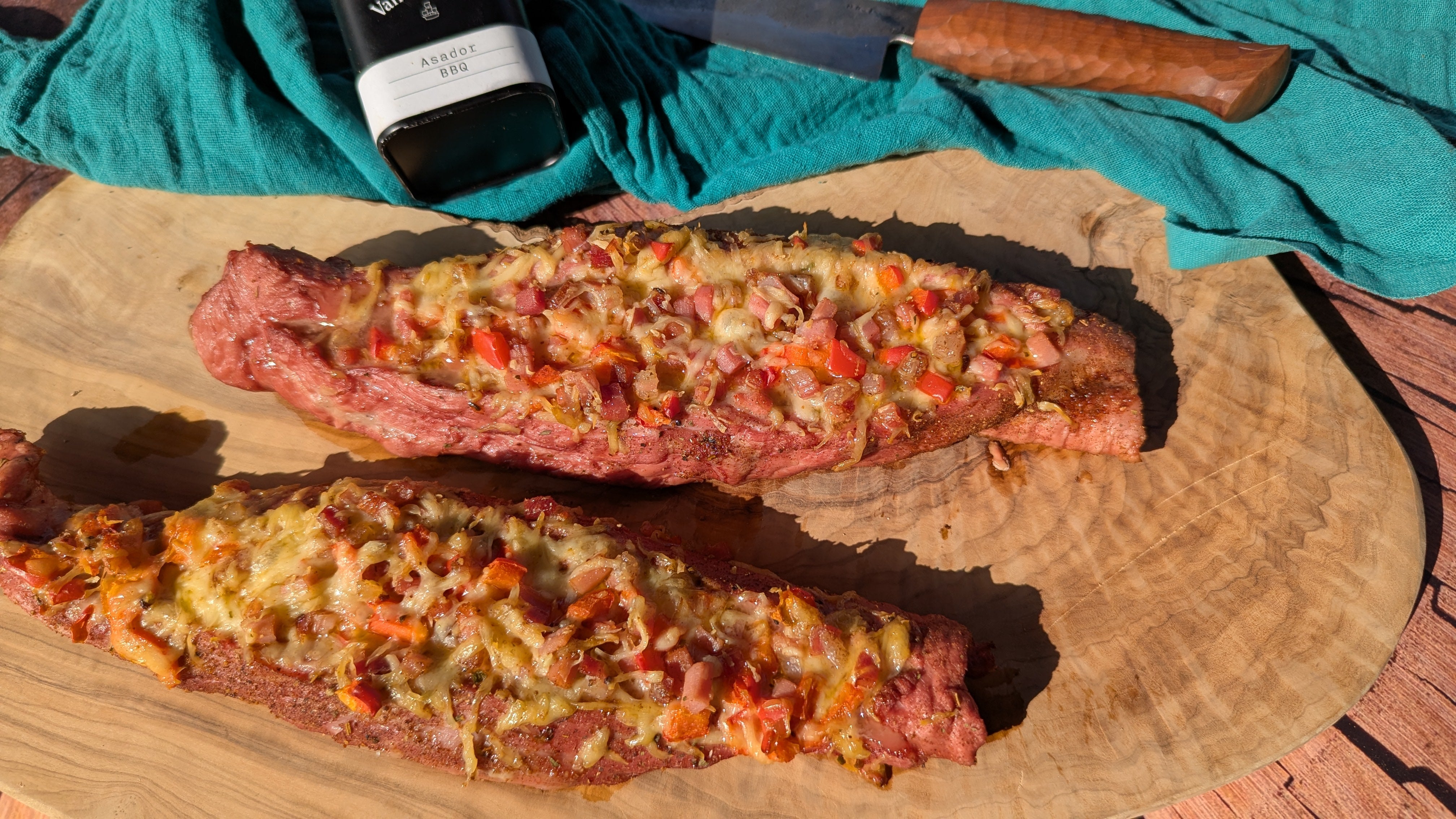 Das Wikingerschiff: Gefülltes Schweinefilet aus dem Smoker